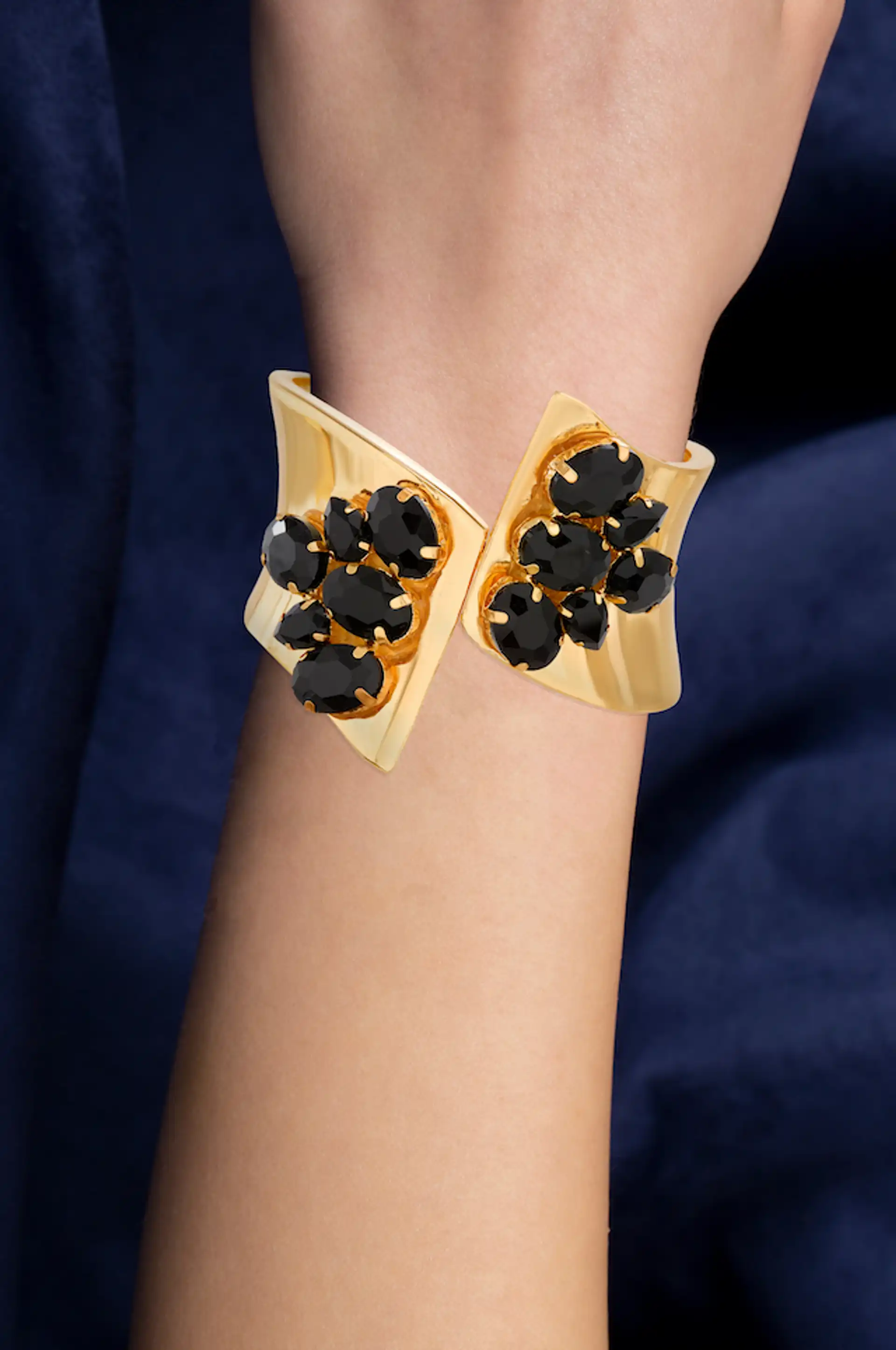 Black Stone Statement Hinge Bangle