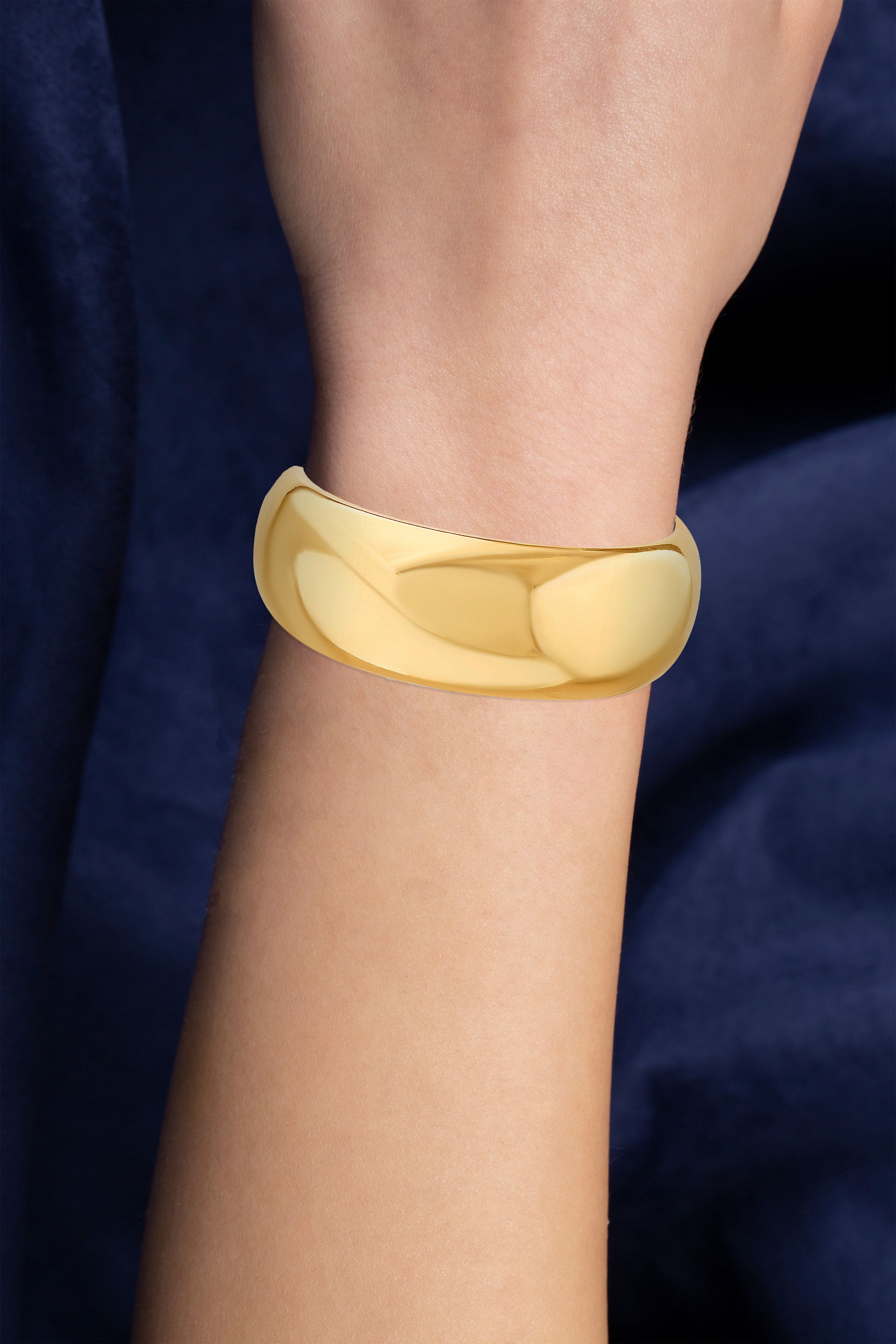 High Polished Bangle Bracelet