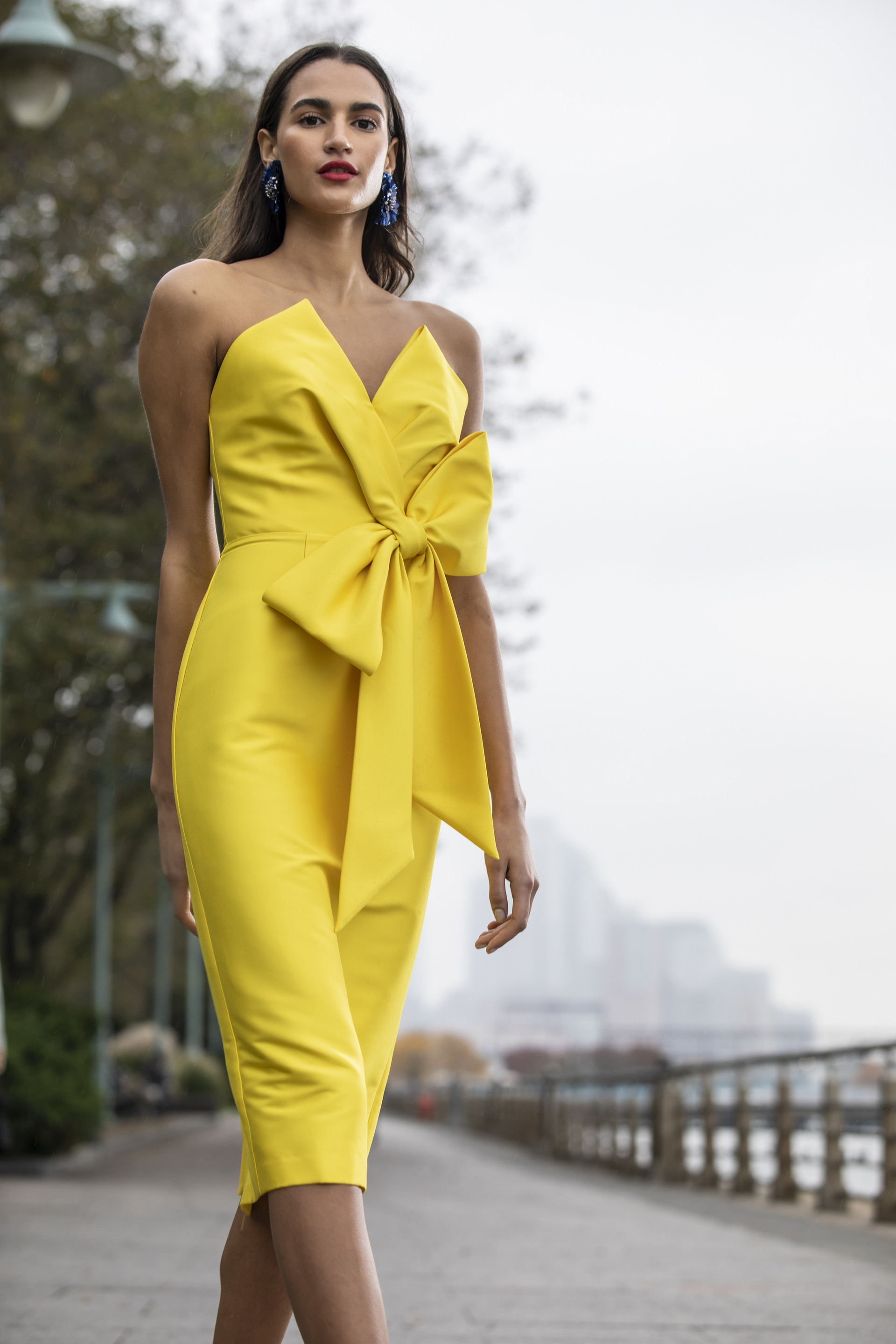 22539-strapless-front-bow-cocktail-dress-1.jpg